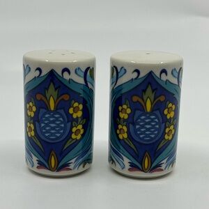 Villeroy & Boch Izmir Salt & Pepper Shakers